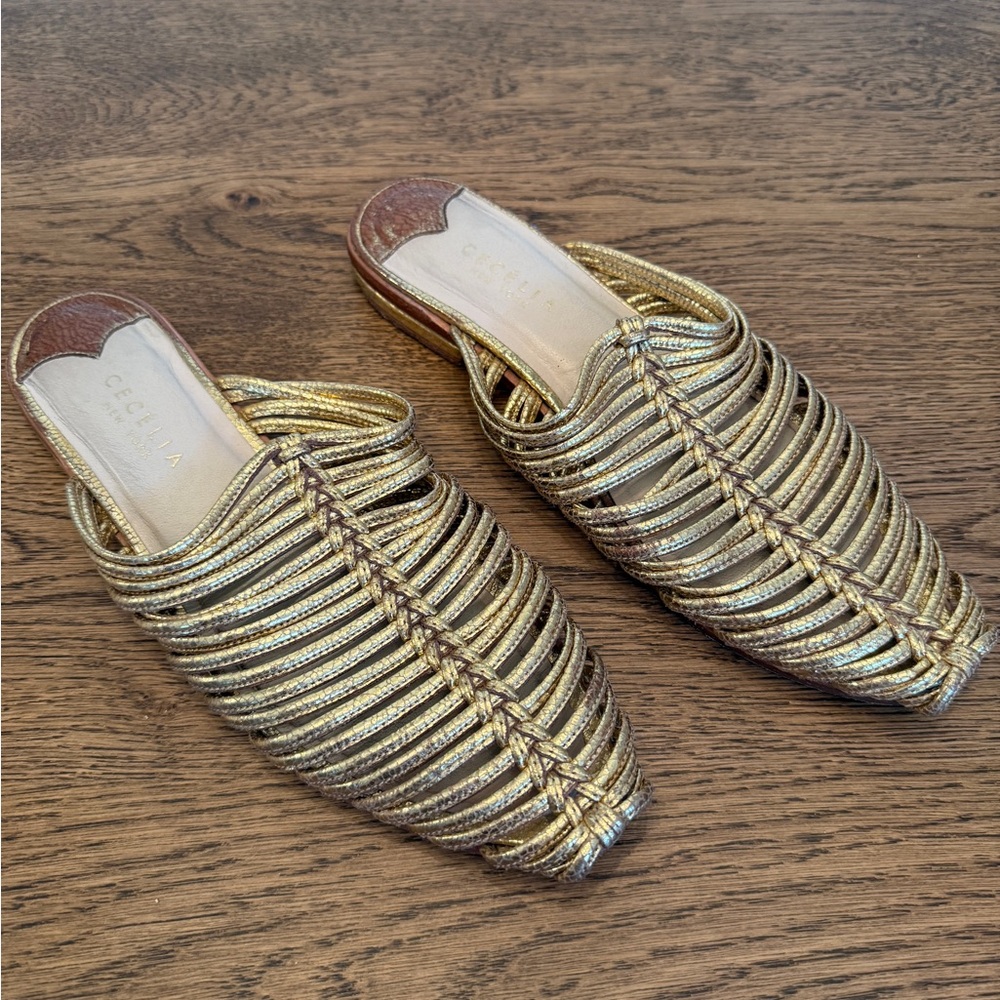 Cecelia Gloria Gold metallic leather slides